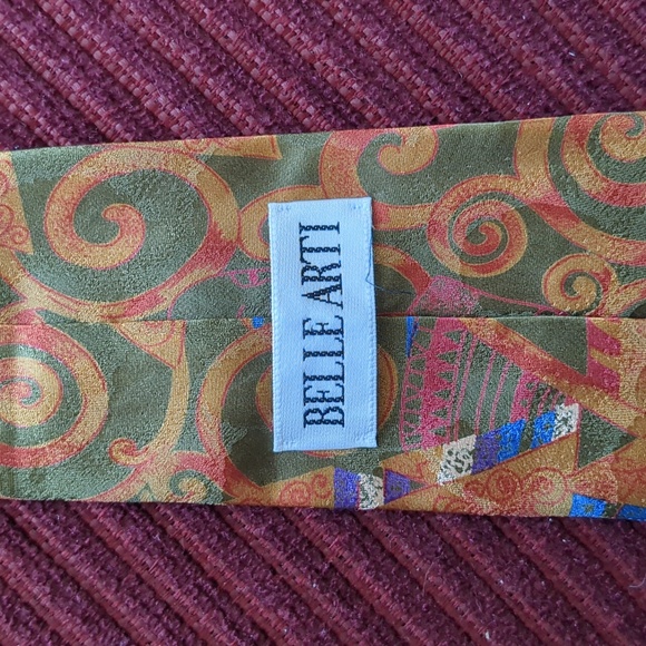 Belle Arti Christmas Silk Tie - Picture 3 of 5